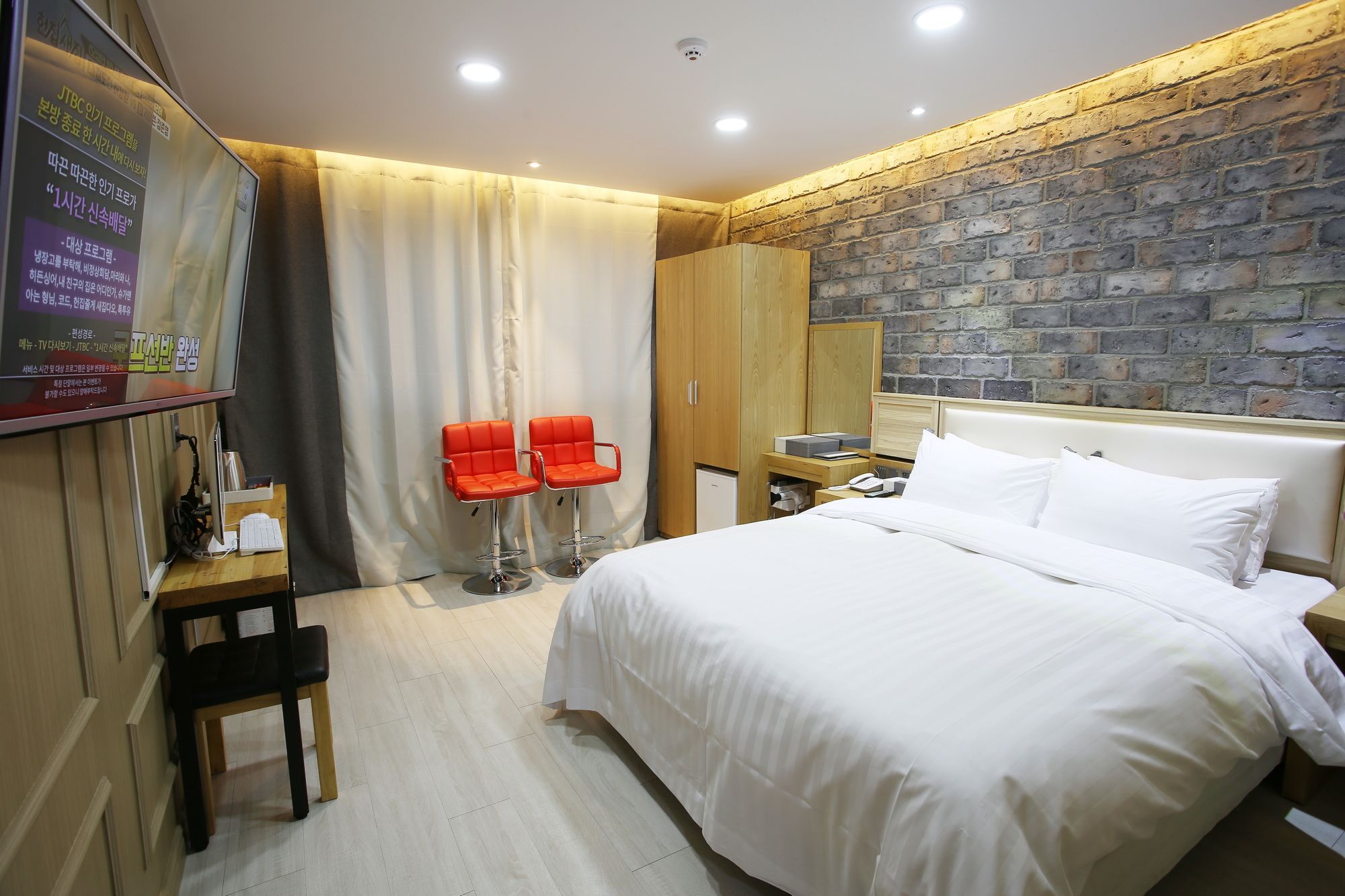 Diamond Tourist Hotel Incheon Bagian luar foto