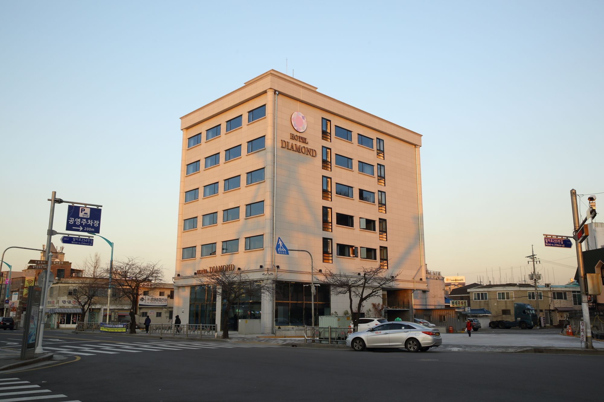 Diamond Tourist Hotel Incheon Bagian luar foto